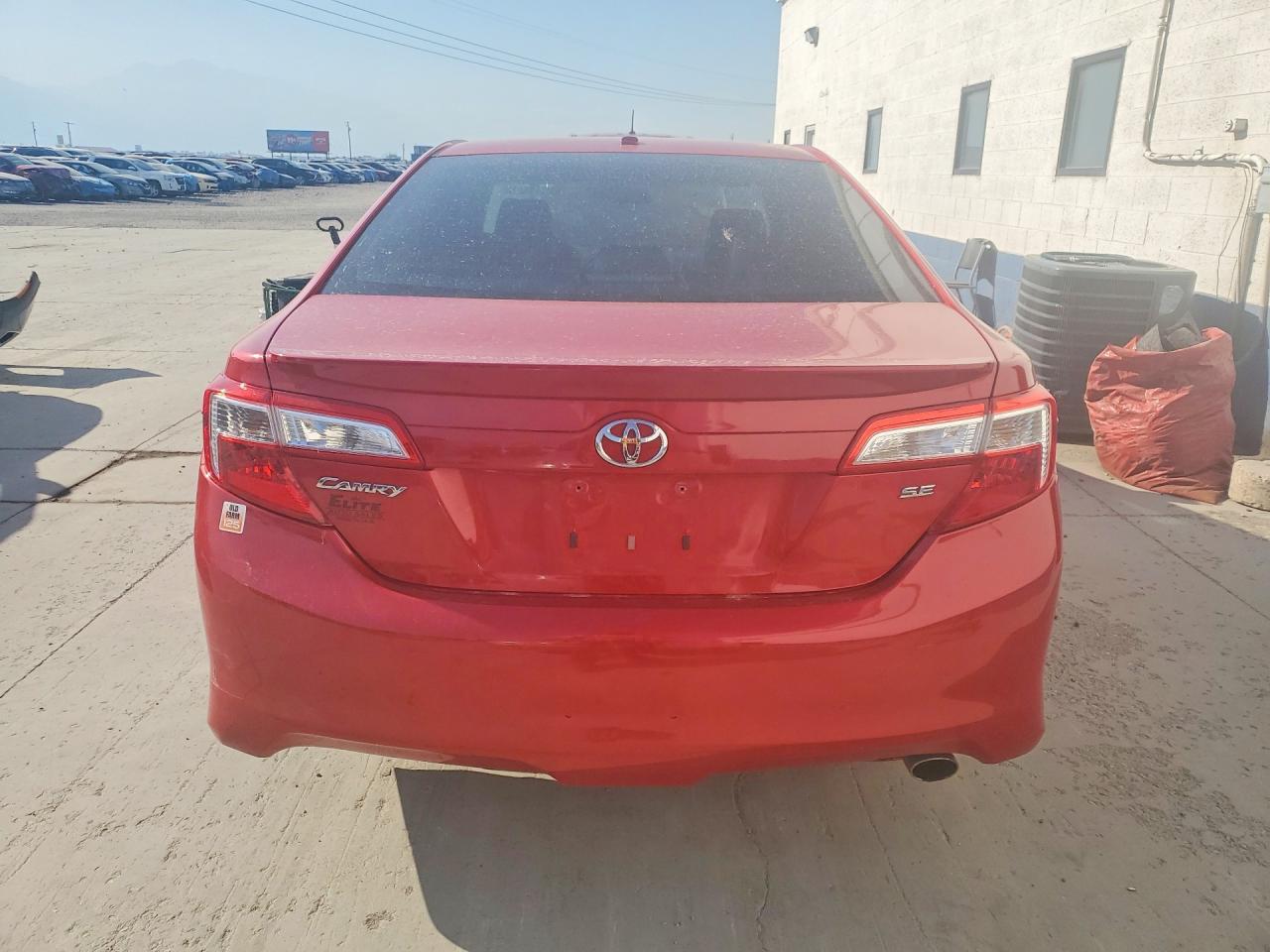 2012 Toyota Camry Se - Фото 6