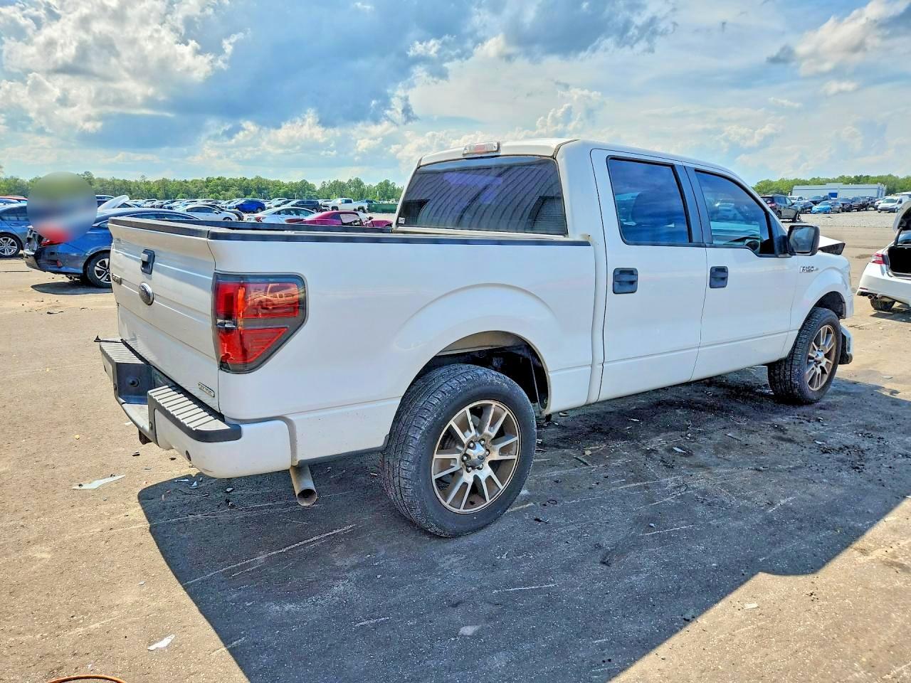 2014 Ford F150 Supercrew - Image 3