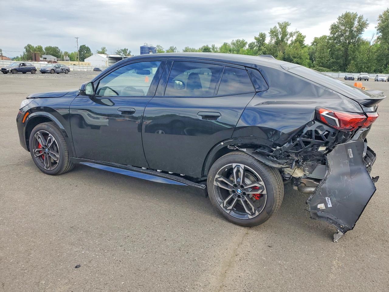2026 BMW X2 xDrive28I - Image 2