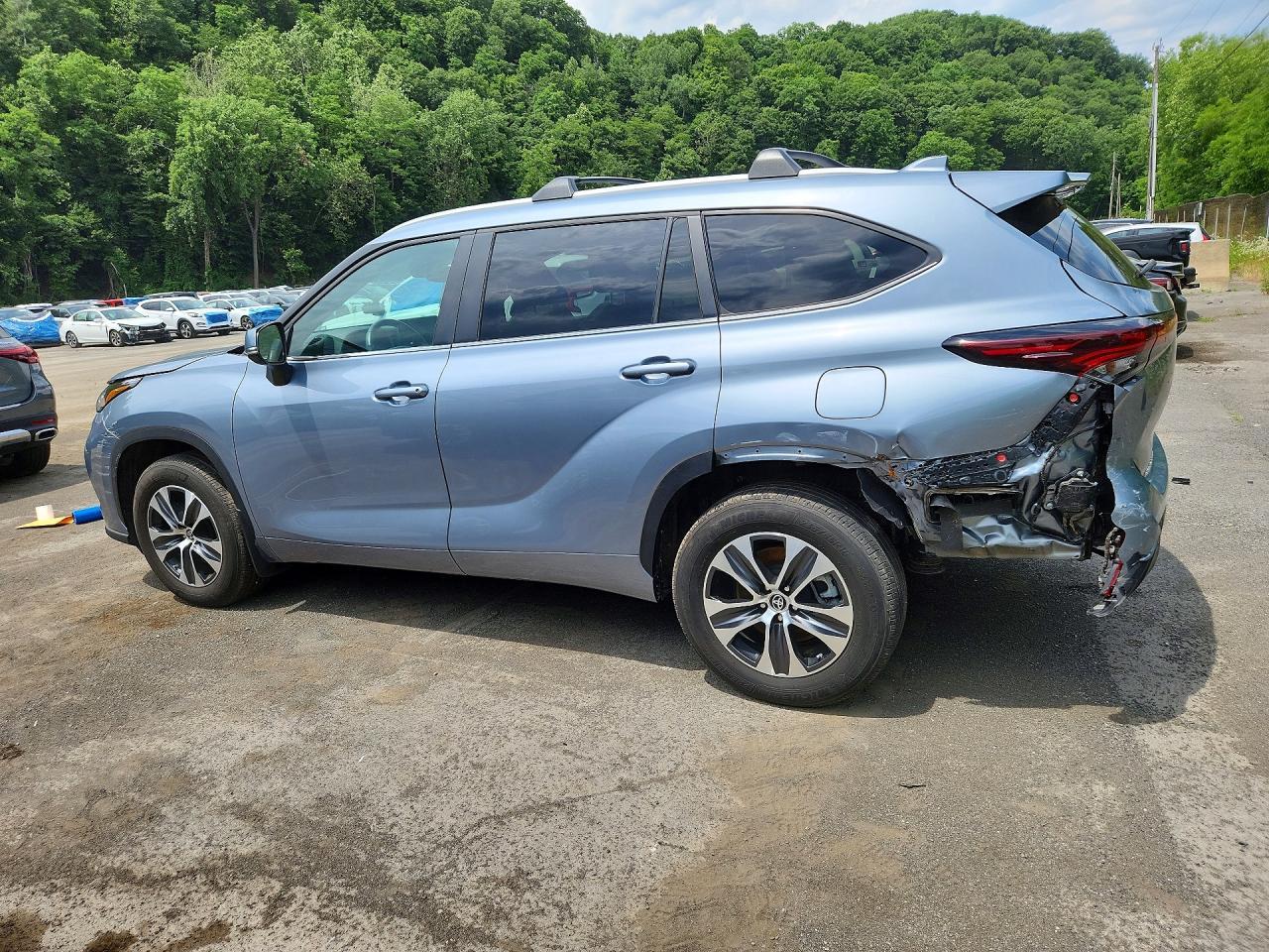 2024 Toyota Highlander Xle - Фото 2