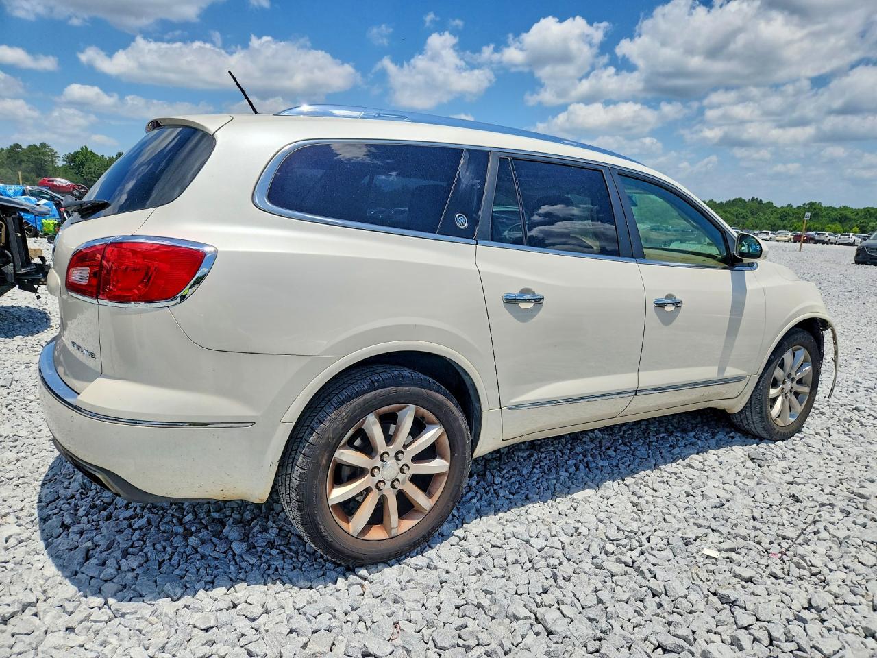 2015 Buick Enclave - Image 3