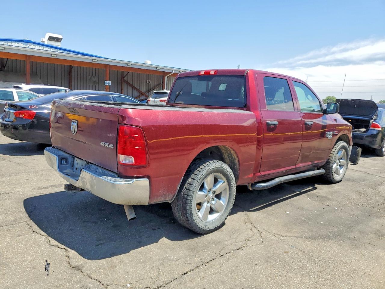 2019 Ram 1500 Classic Tradesman - Image 3