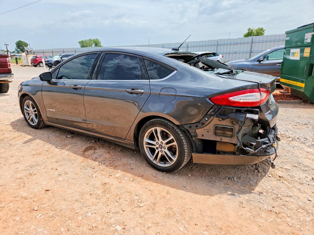 2016 Ford Fusion Se Hybrid - Фото 2