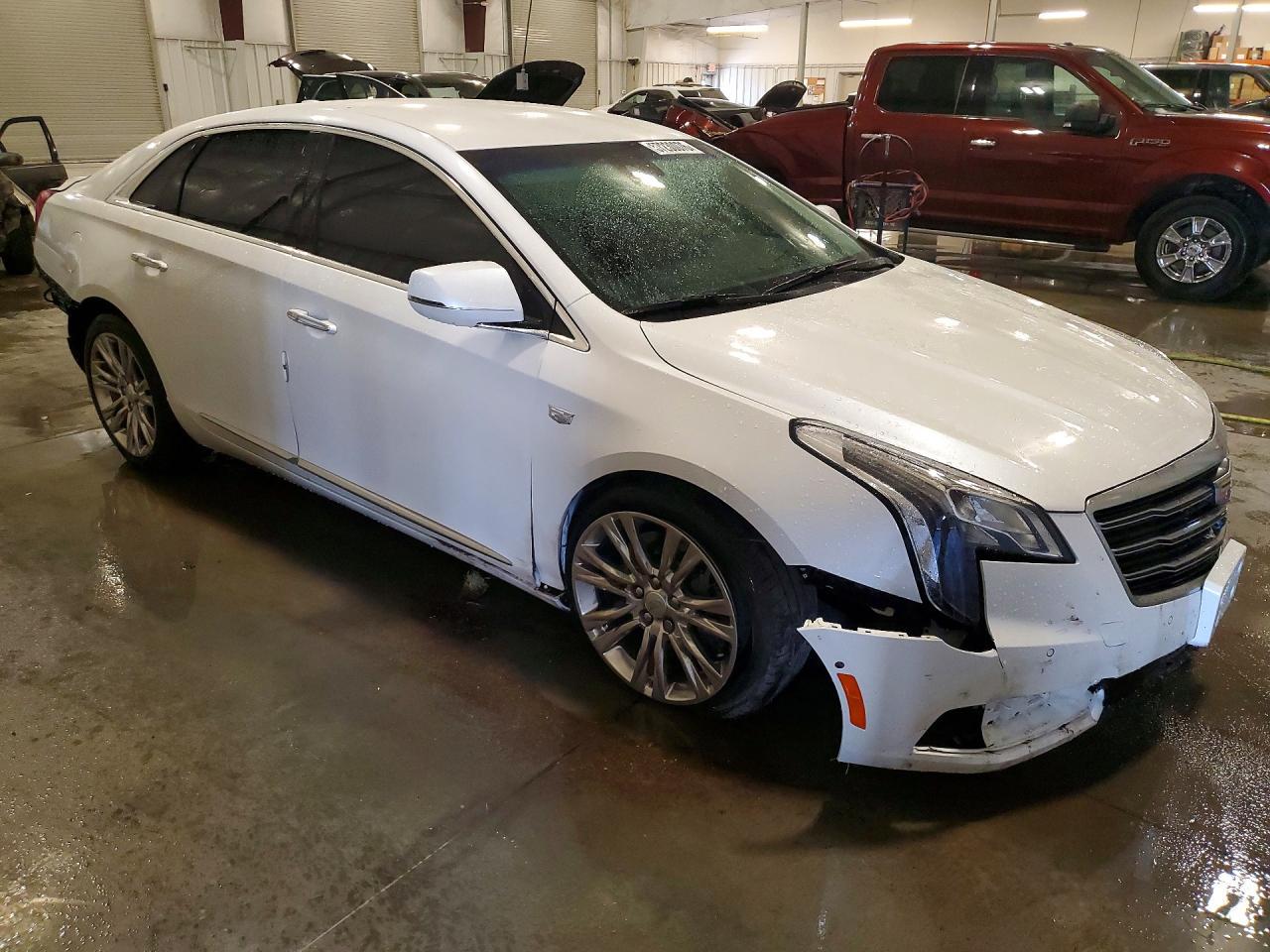 2019 Cadillac Xts Luxury - Image 4