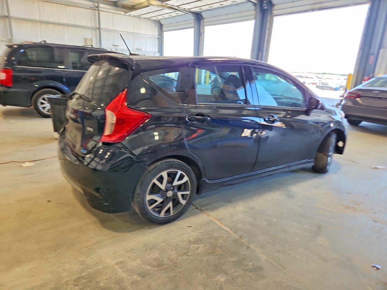 2015 Nissan Versa Note Sr - Image 3