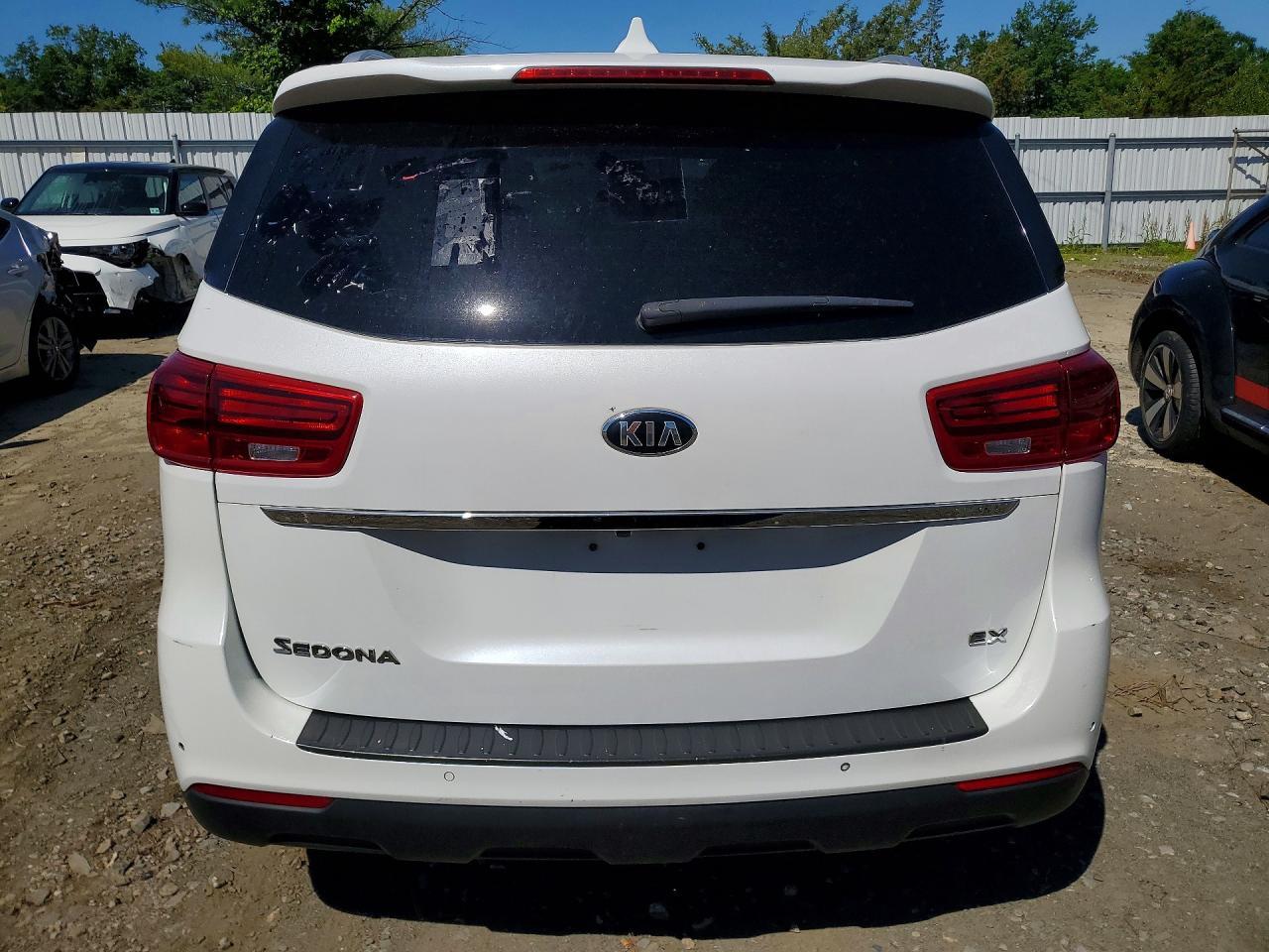 2020 Kia Sedona Ex - Image 6
