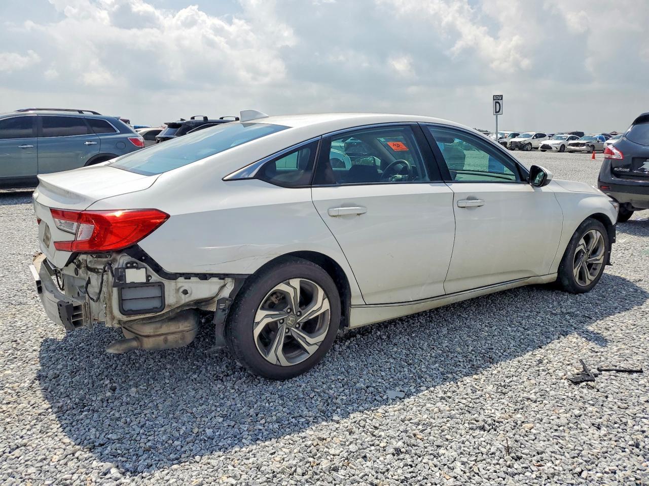 2019 Honda Accord Ex - Image 3