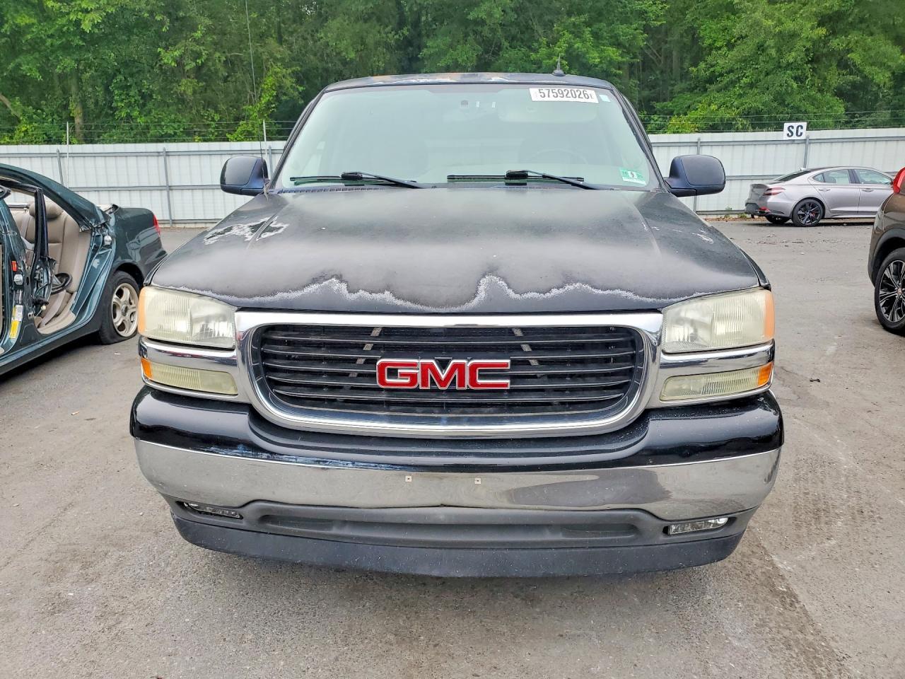 2005 GMC Yukon - Image 5
