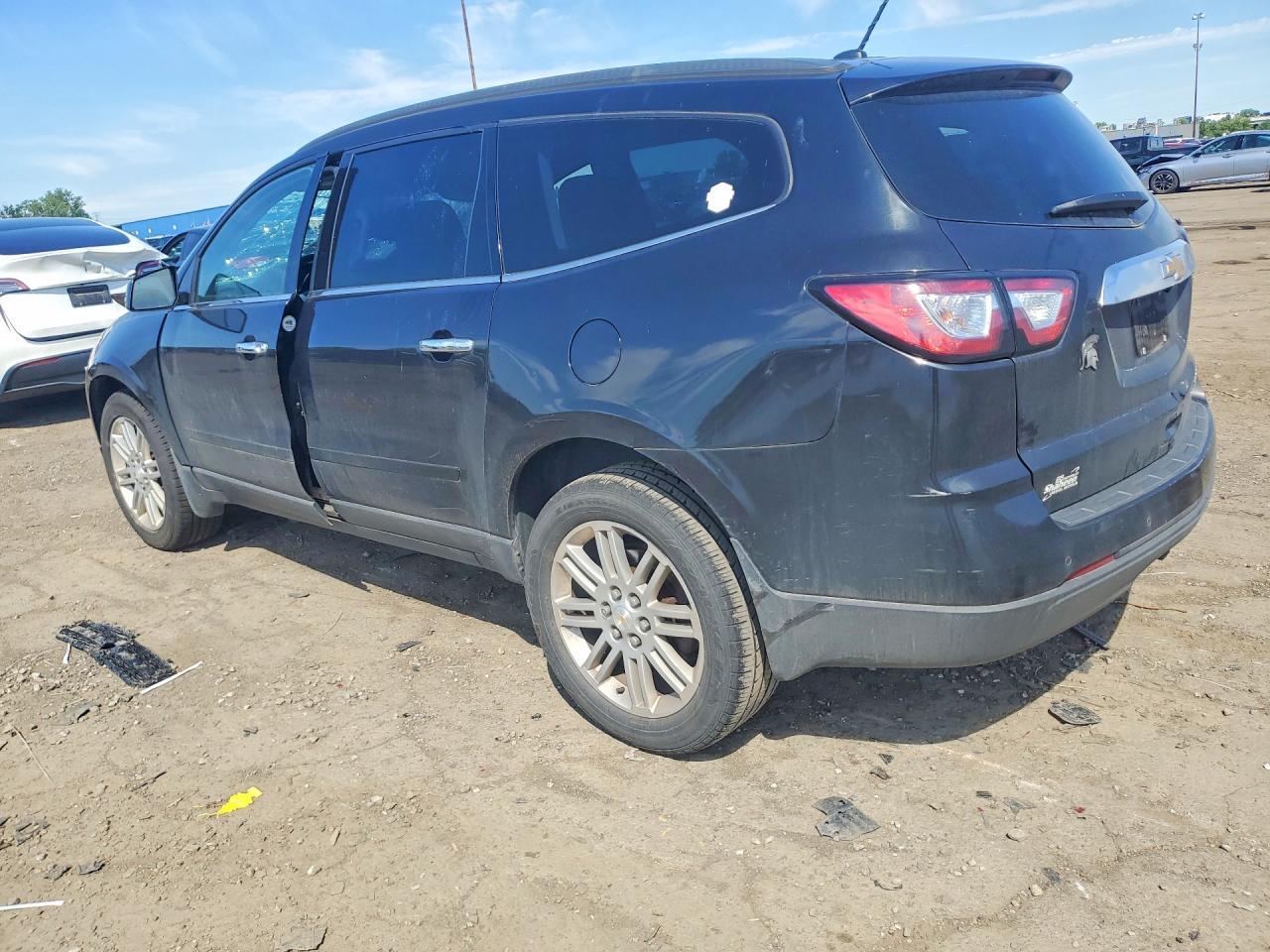 2015 Chevrolet Traverse Lt - Фото 2