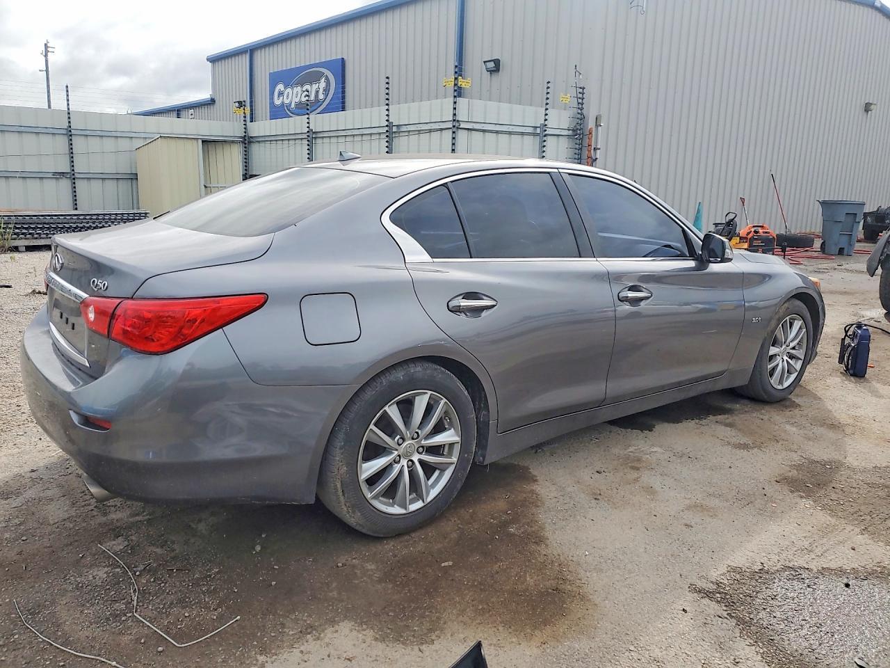 2017 Infiniti Q50 3.0T Premium - Image 3