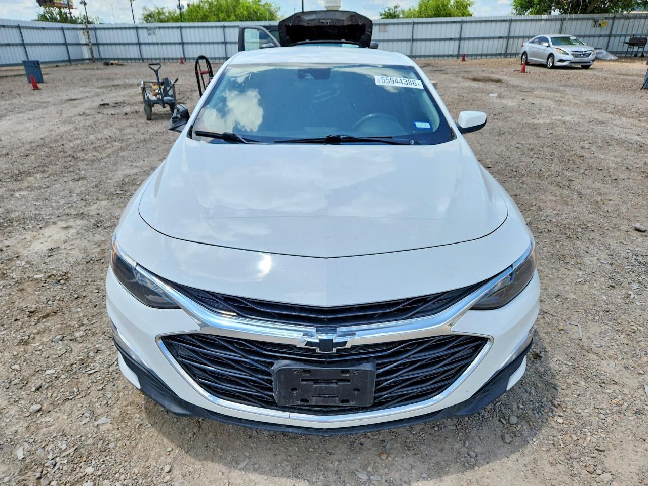 2021 Chevrolet Malibu - Фото 5