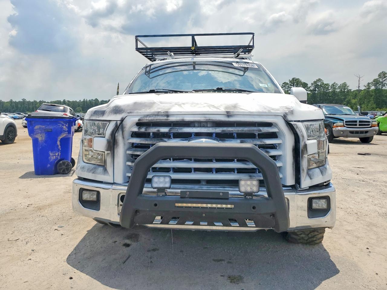 2016 Ford F150 Supercrew - Image 5