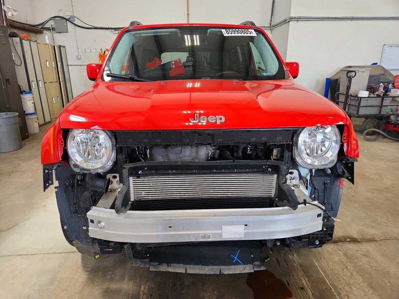 2017 Jeep Renegade Latitude - Image 5
