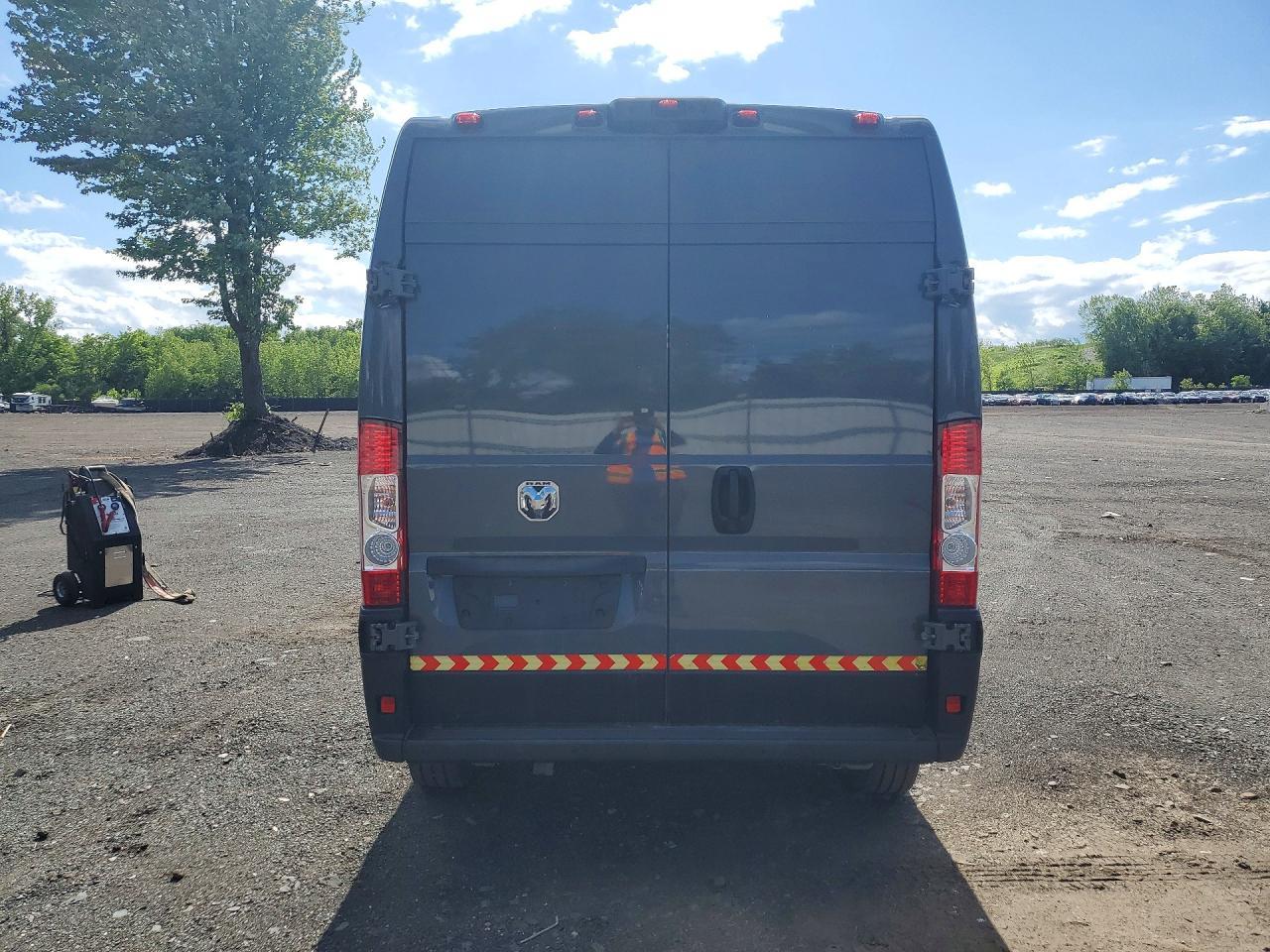 2024 Ram Promaster 2500 Cargo ** R & D * Pri Fleet ** - Фото 6