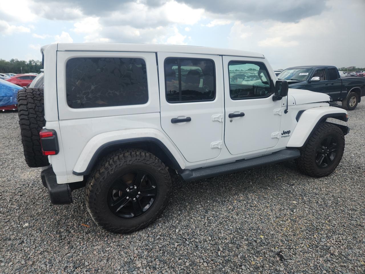 2021 Jeep Wrangler Unlimited Sahara - Фото 3