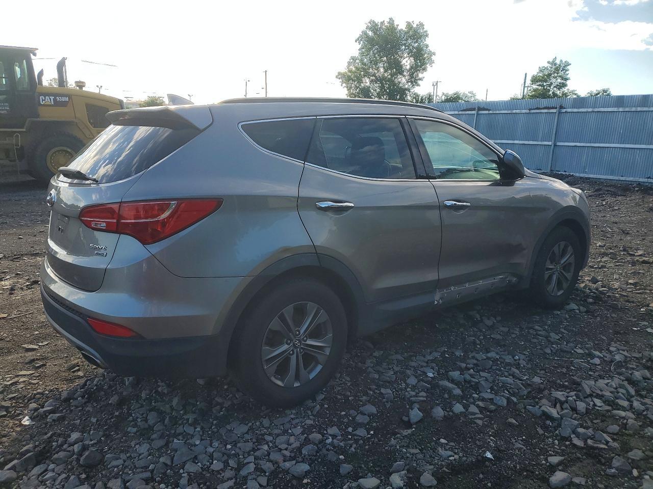 2014 Hyundai Santa Fe Sport 2.4L - Фото 3