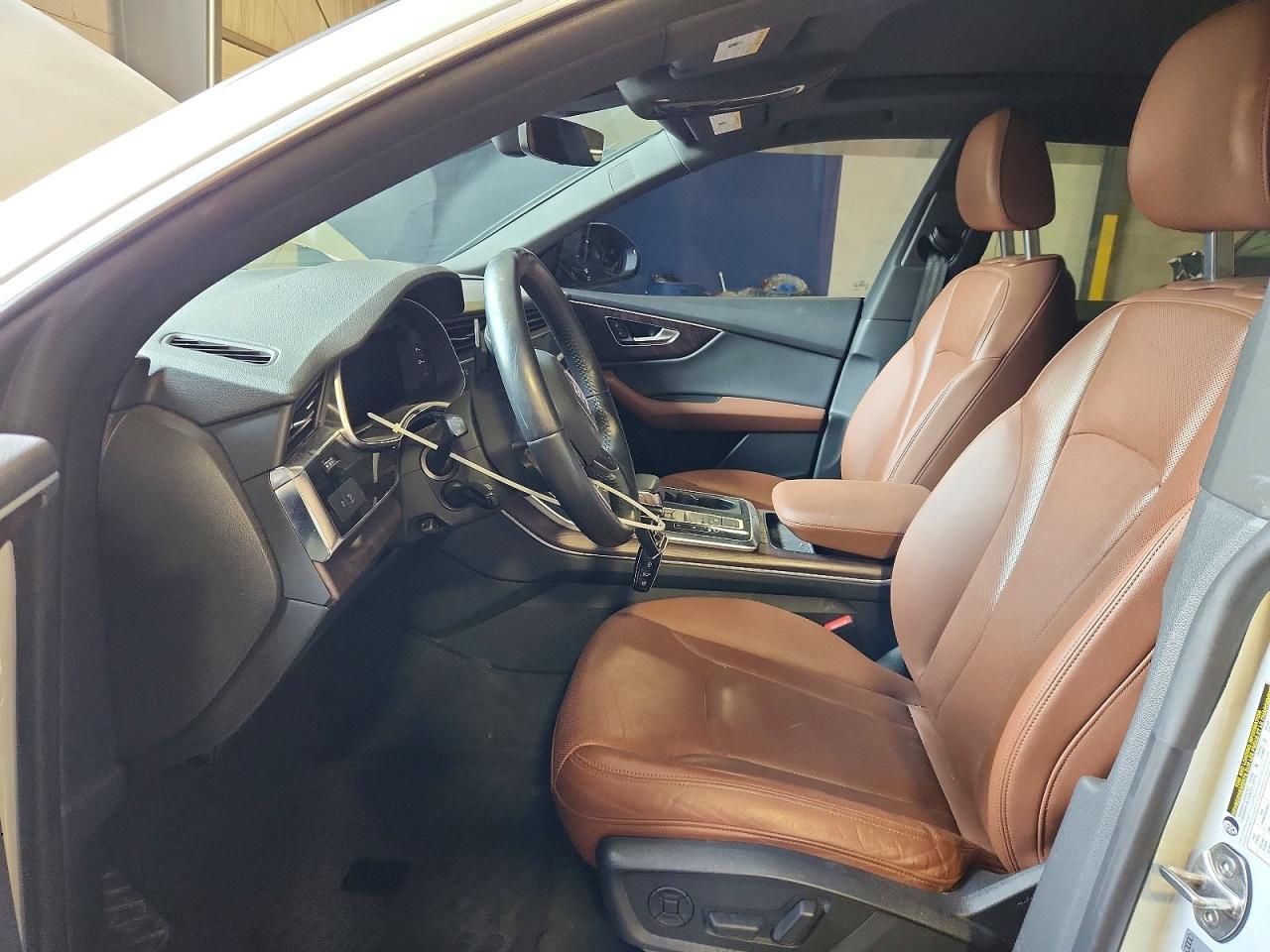2019 Audi Q8 Premium Plus - Фото 7