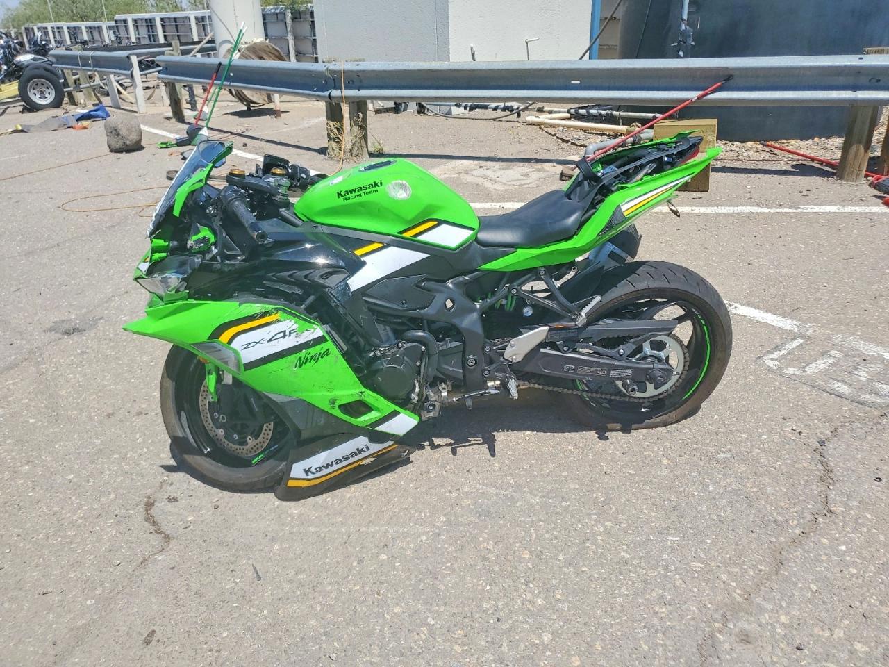 2025 Kawasaki Zx400 S - Фото 3