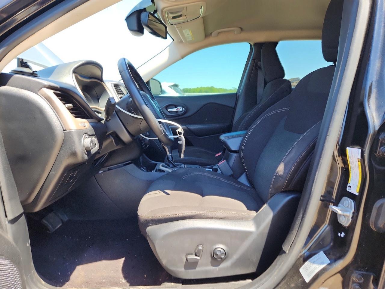 2017 Jeep Cherokee Latitude - Фото 7