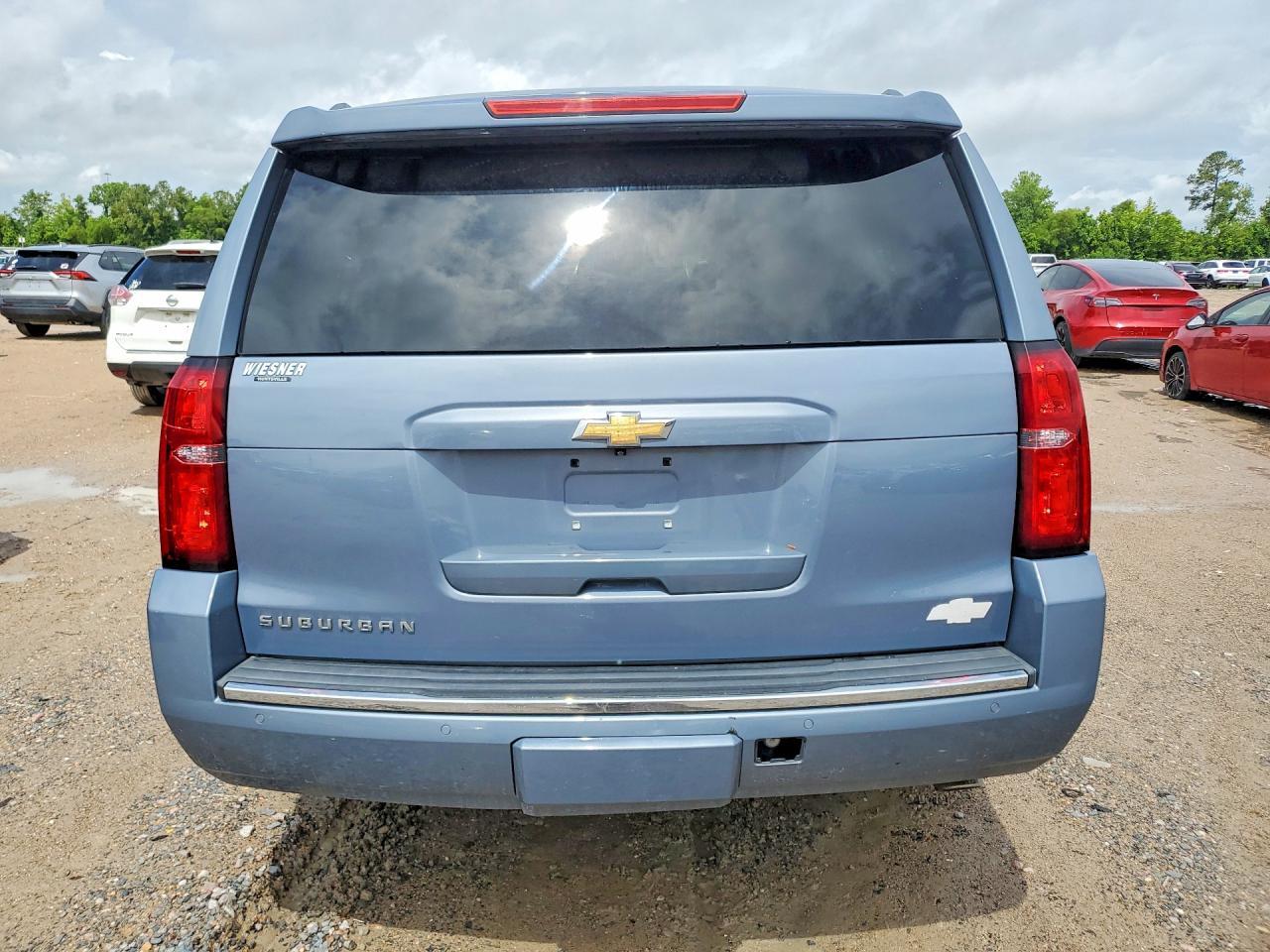 2016 Chevrolet Suburban K1500 Ltz - Image 6