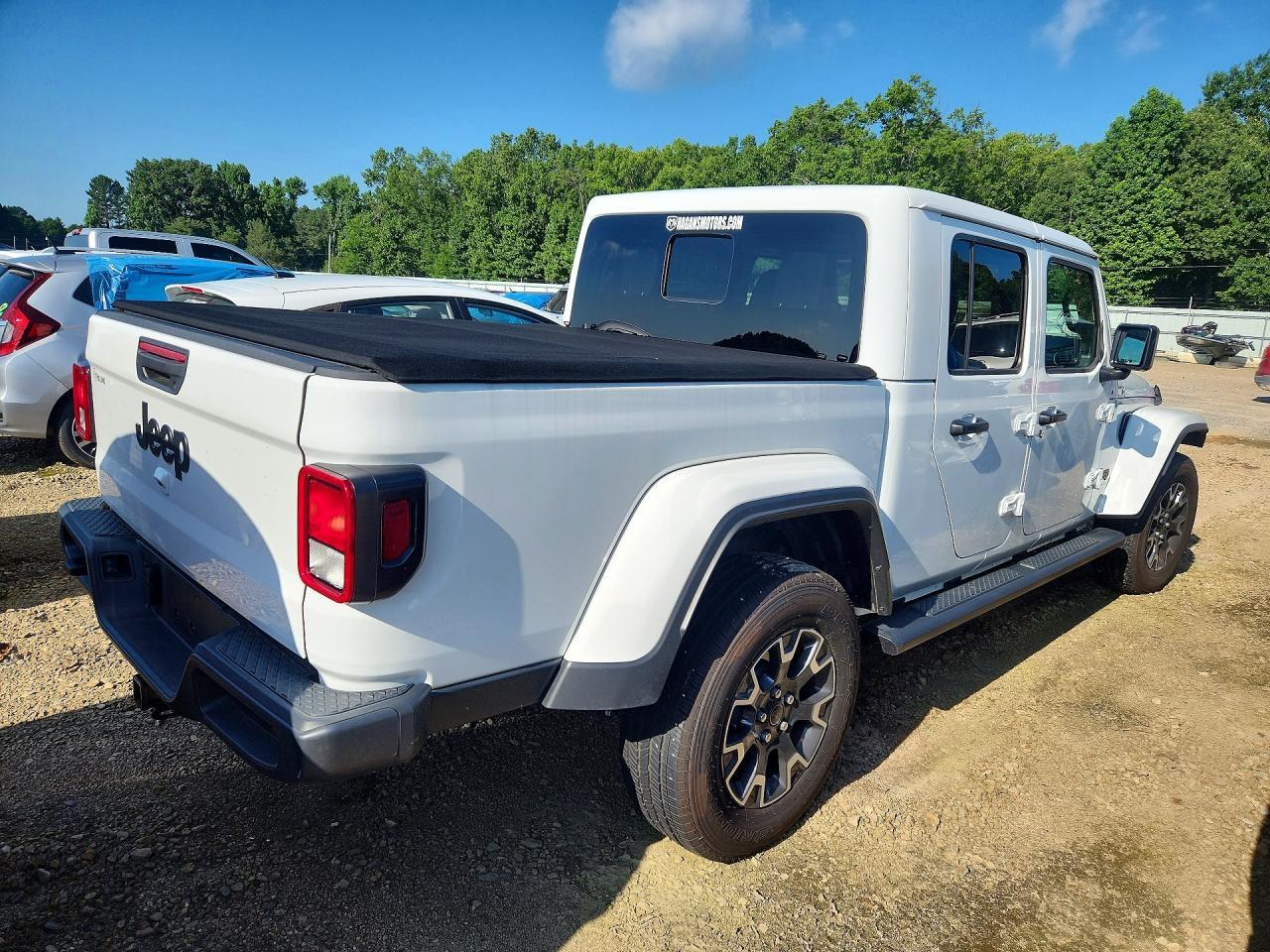 2025 Jeep Gladiator Sport - Фото 3