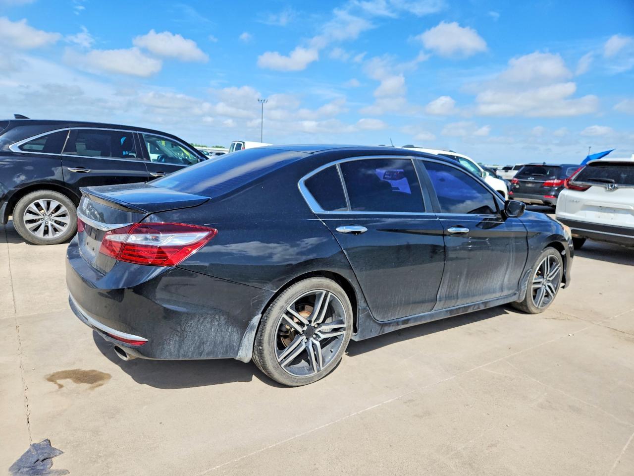 2017 Honda Accord Sport - Фото 3