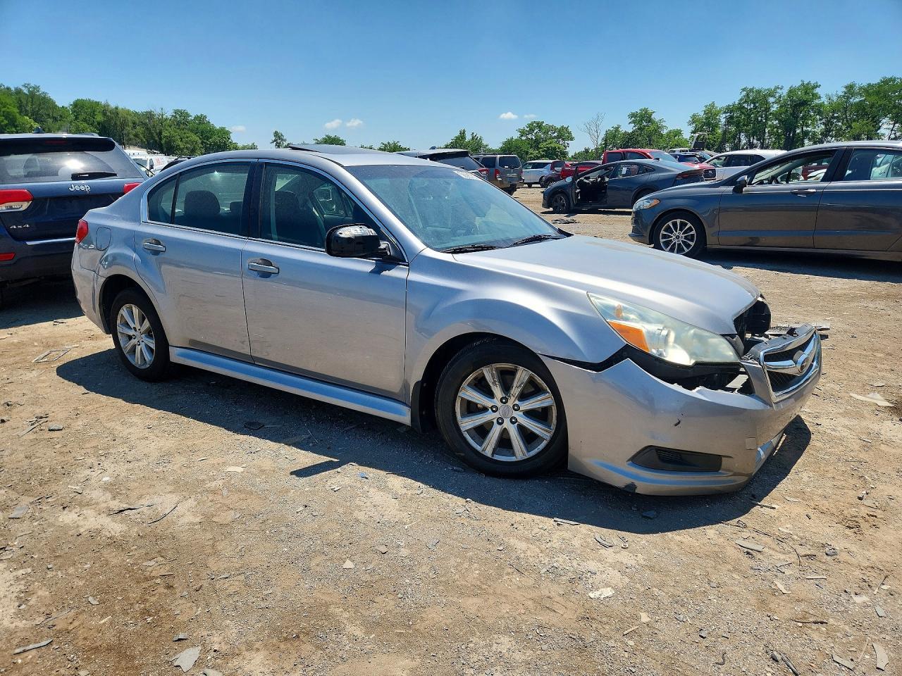 2010 Subaru Legacy 2.5I Premium - Image 4