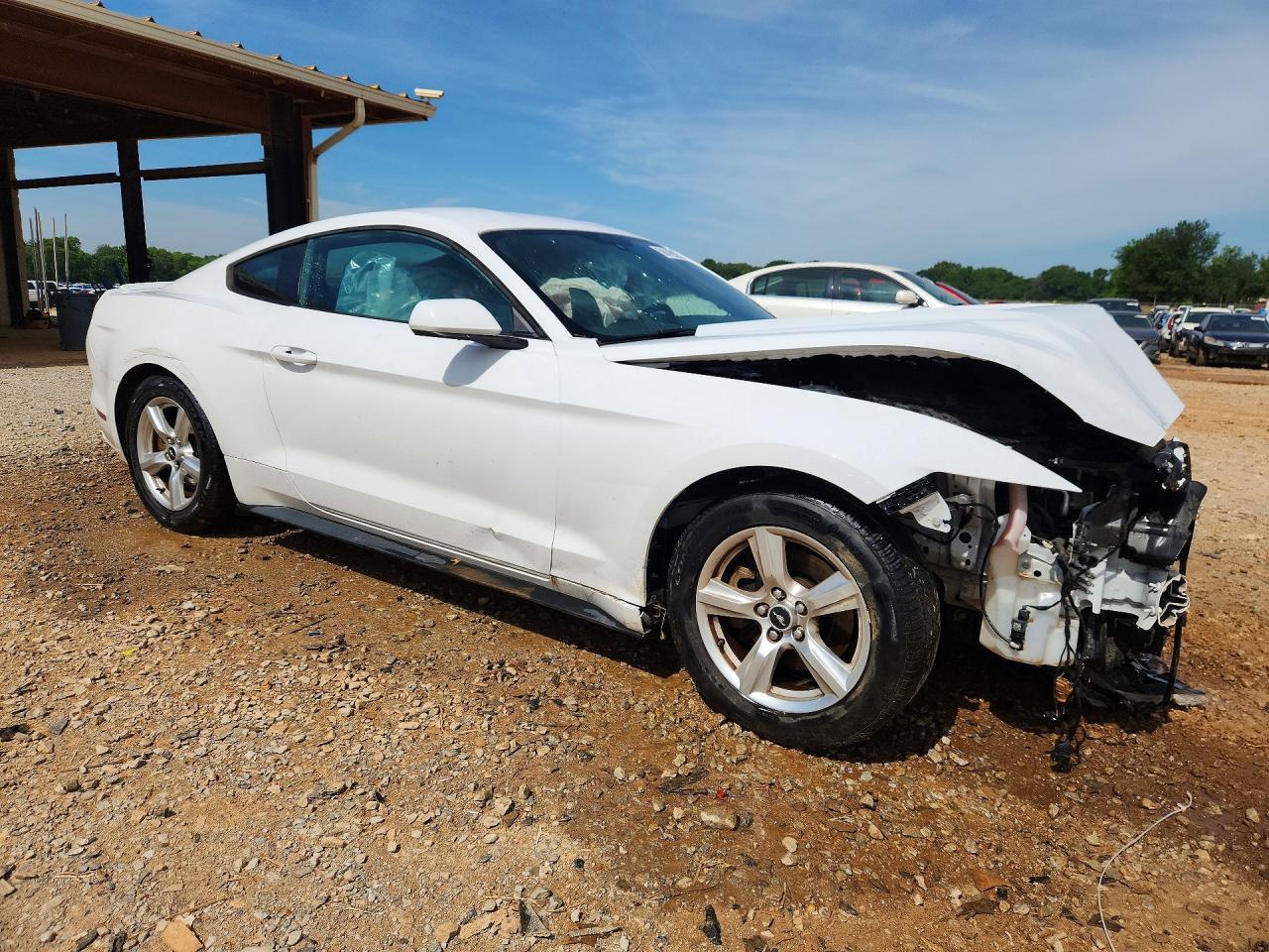 2015 Ford Mustang - Image 4