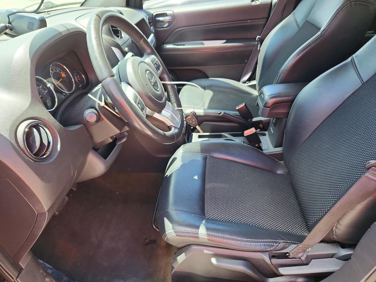 2016 Jeep Compass Latitude - Image 7