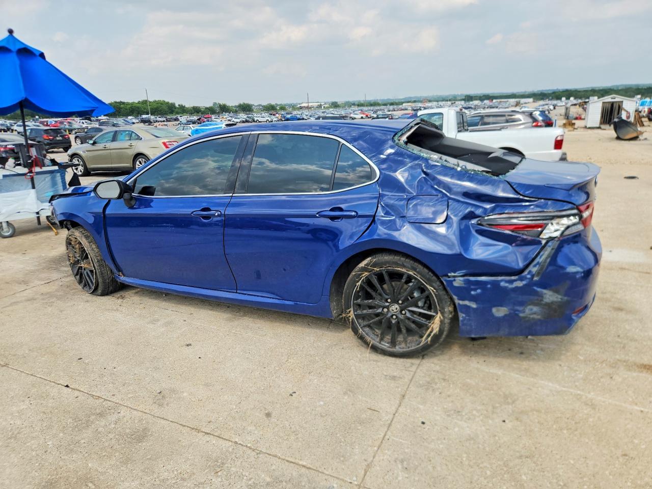 2024 Toyota Camry Xse - Image 2
