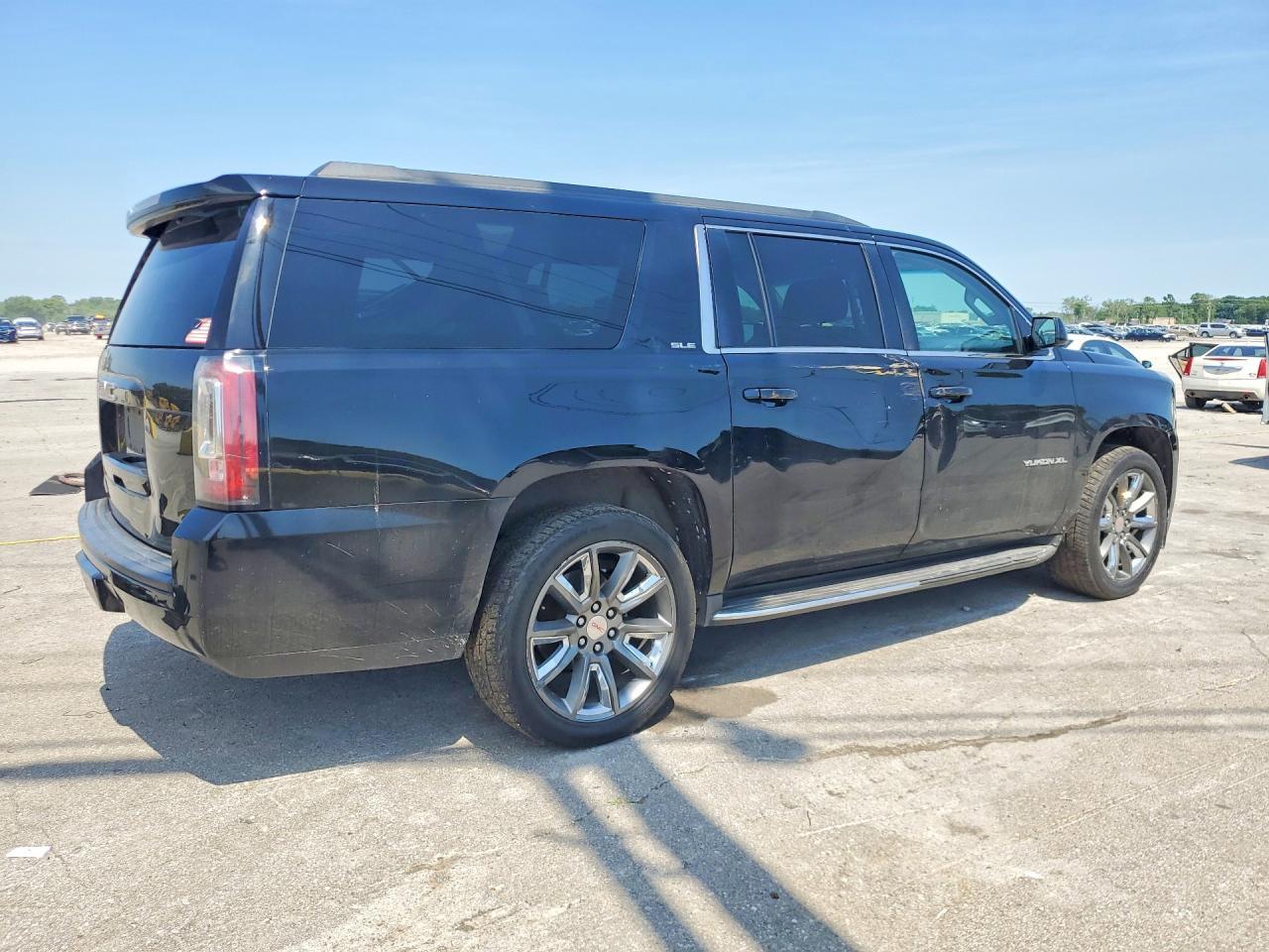 2015 GMC Yukon Xl K1500 Sle - Фото 3
