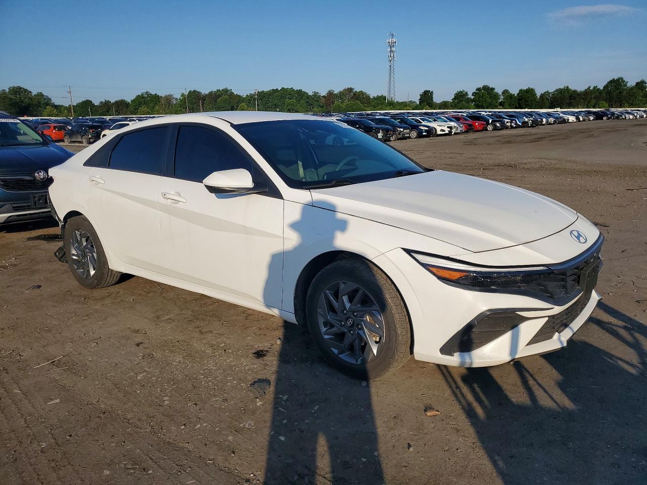 2024 Hyundai Elantra Sel - Фото 4