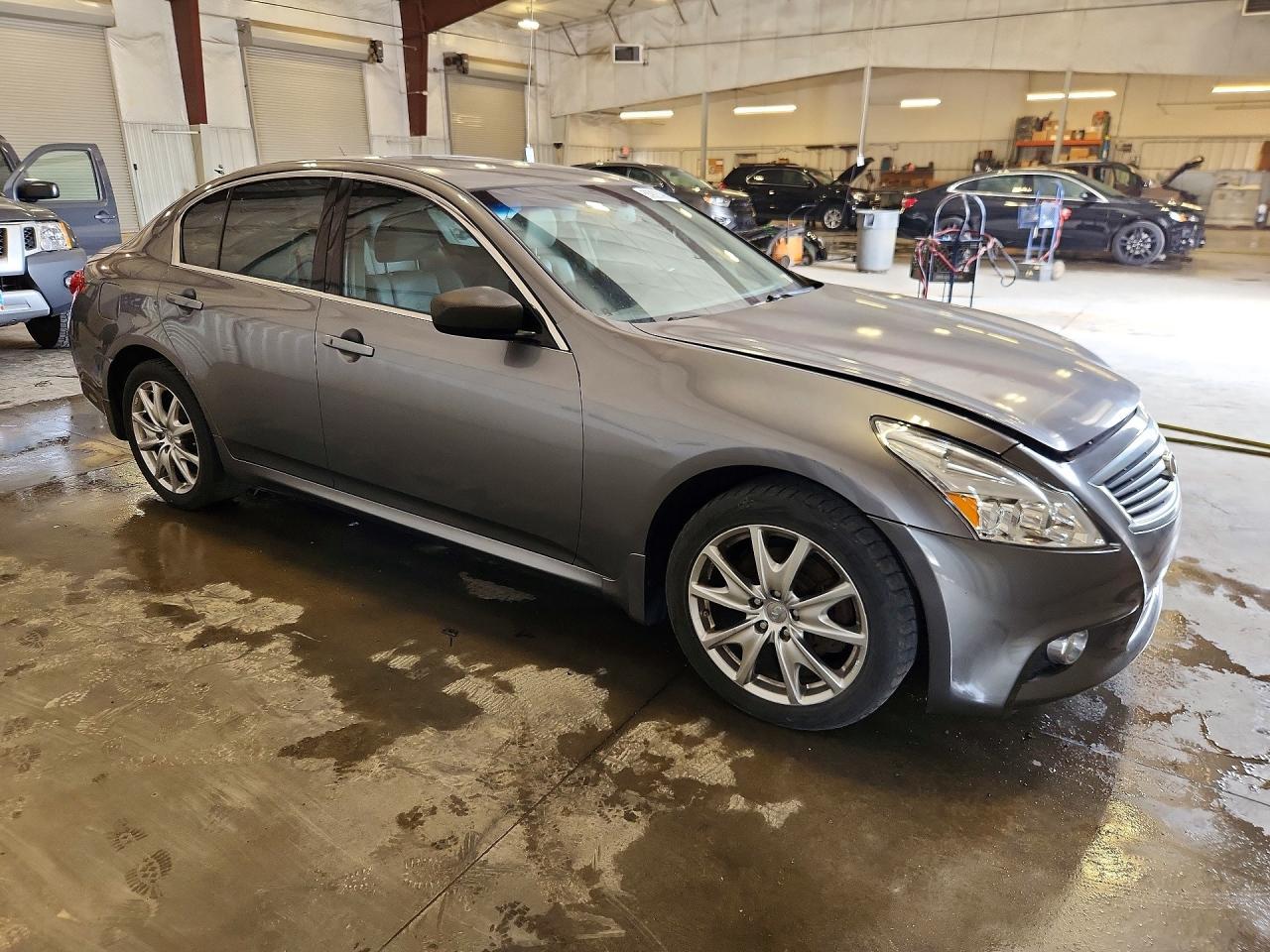 2012 Infiniti G37 Base - Image 4