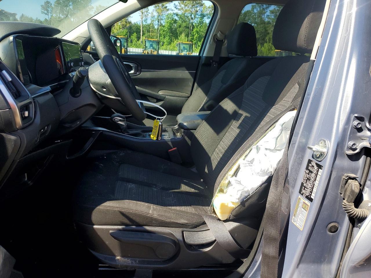 2022 Kia Sorento Lx - Image 7