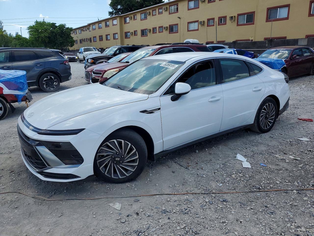 2025 Hyundai Sonata Hybrid Sel