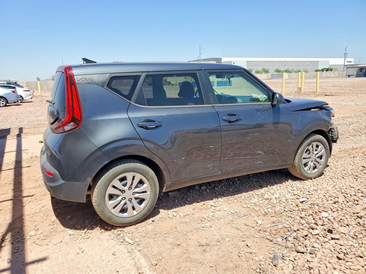 2022 Kia Soul Lx - Image 3