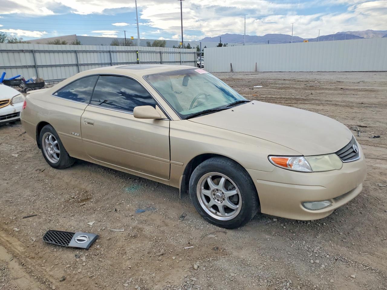 2002 Toyota Camry Solara Se - Image 4