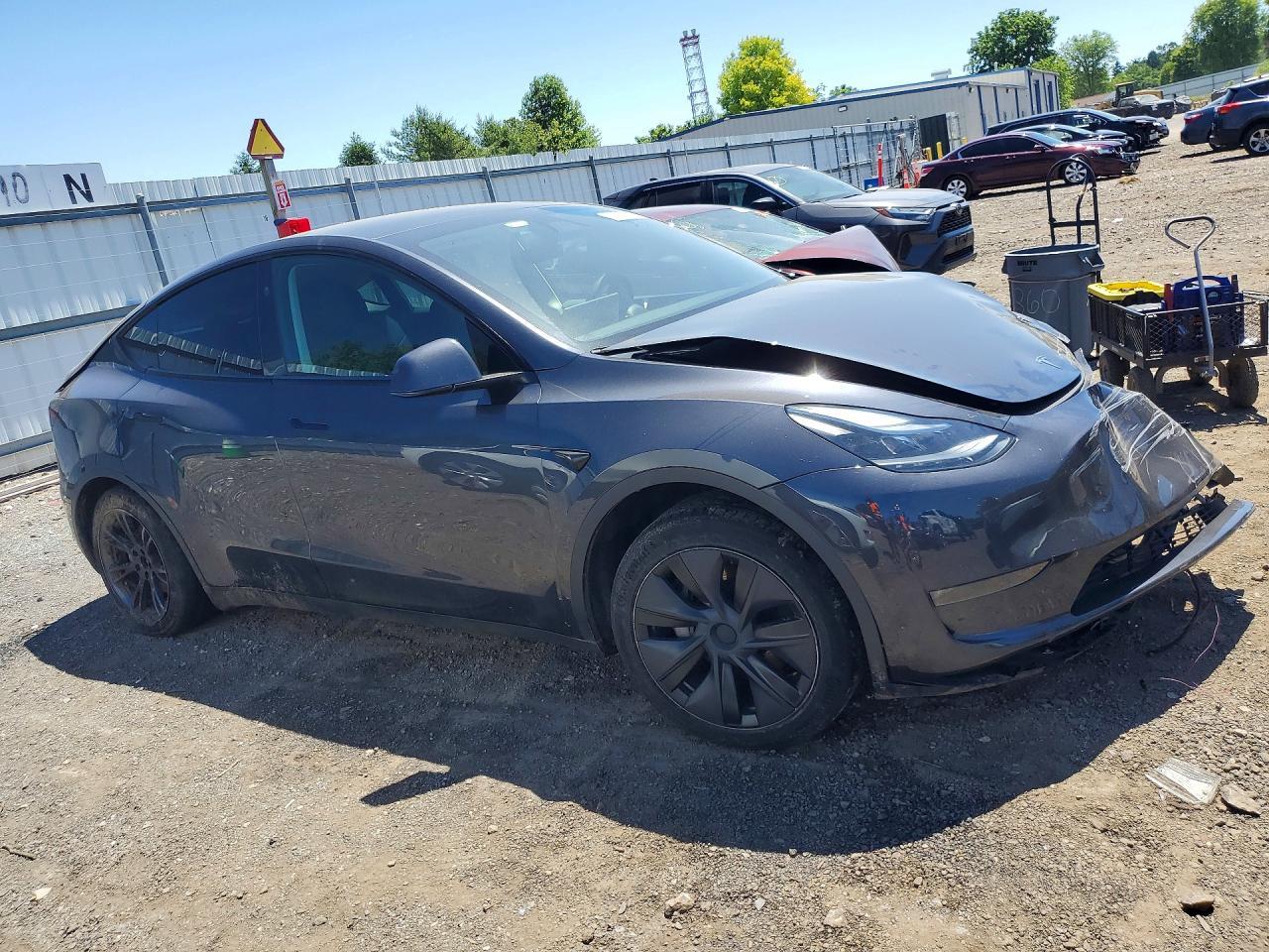 2024 Tesla Model Y - Фото 4