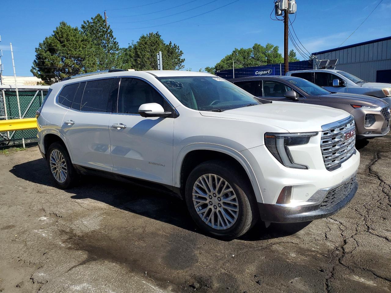 2024 GMC Acadia Denali - Фото 4