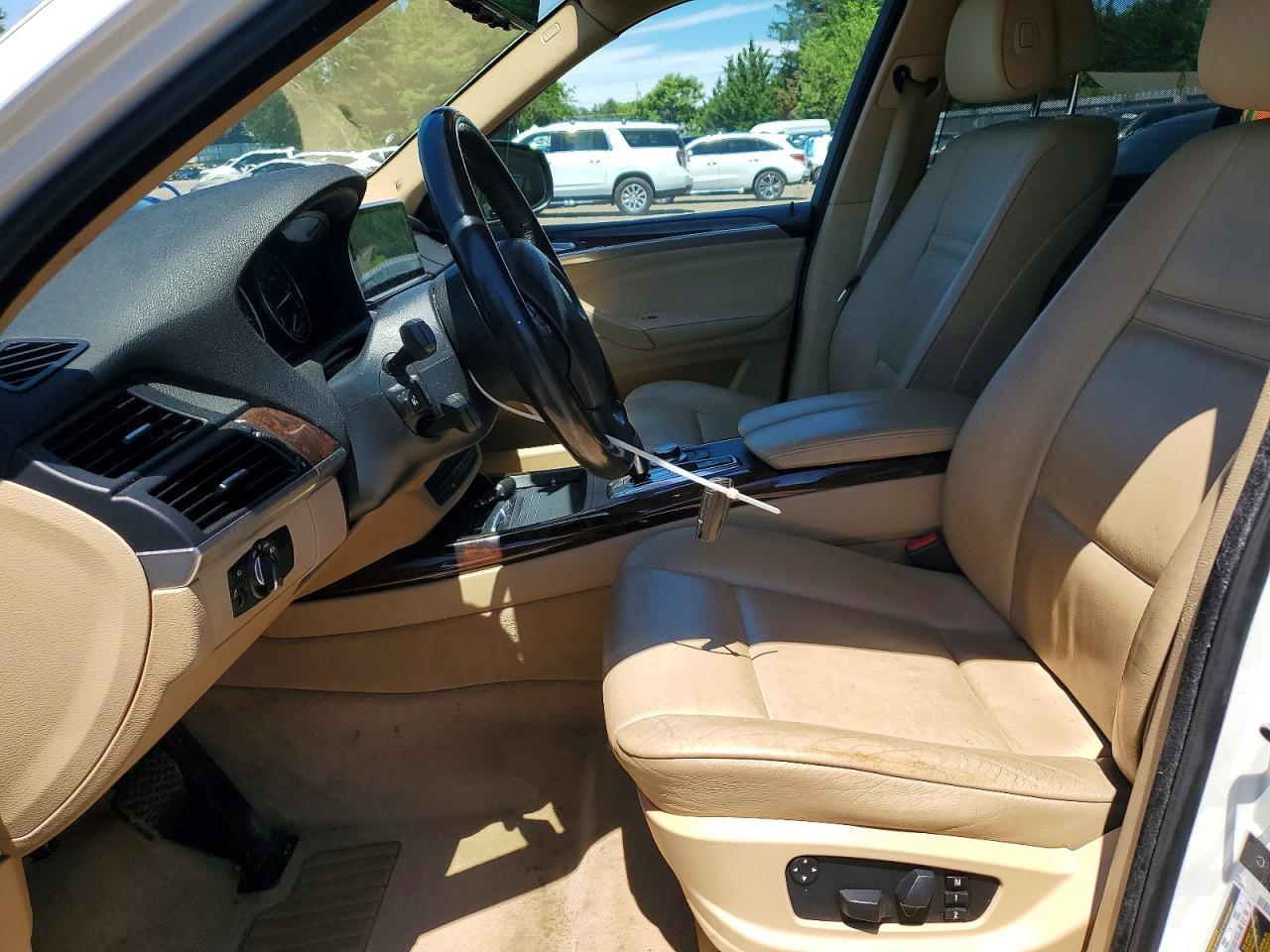 2009 BMW X5 xDrive30I - Image 7