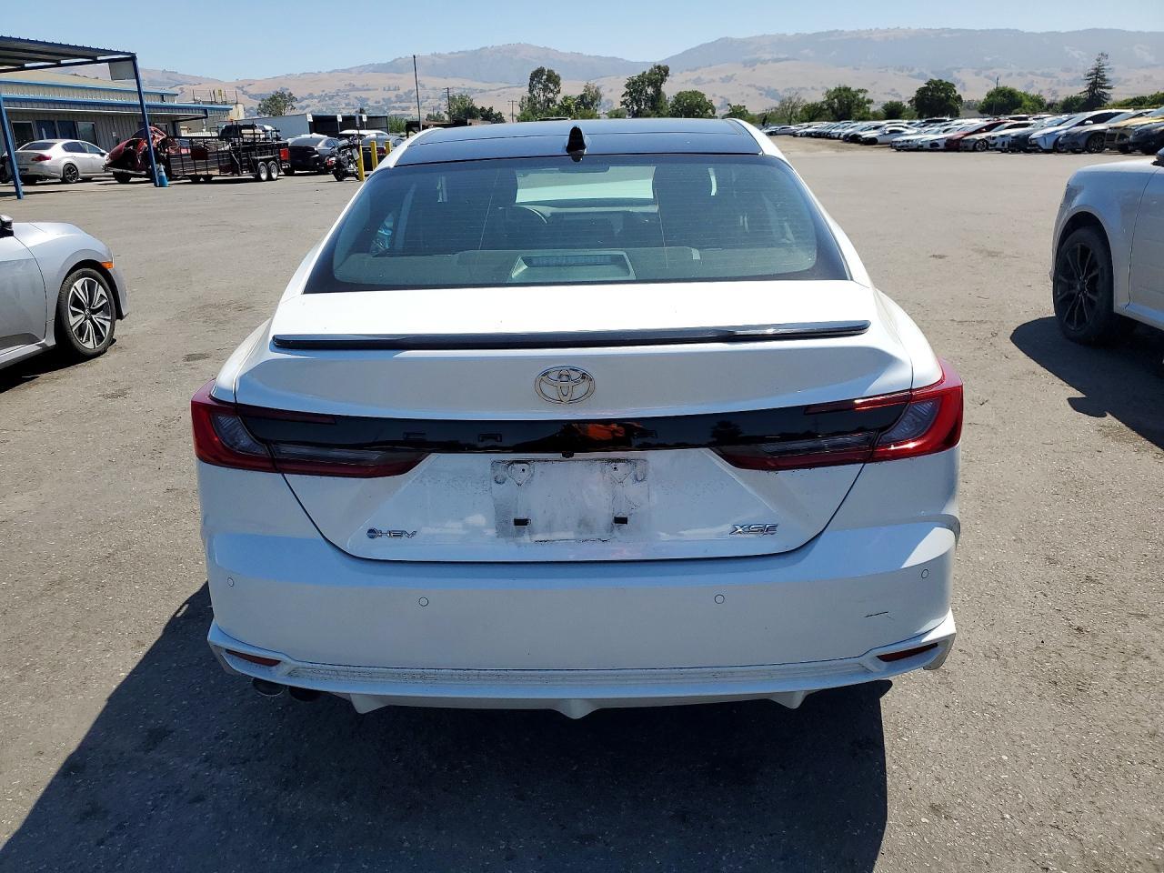 2026 Toyota Camry Xse - Фото 6