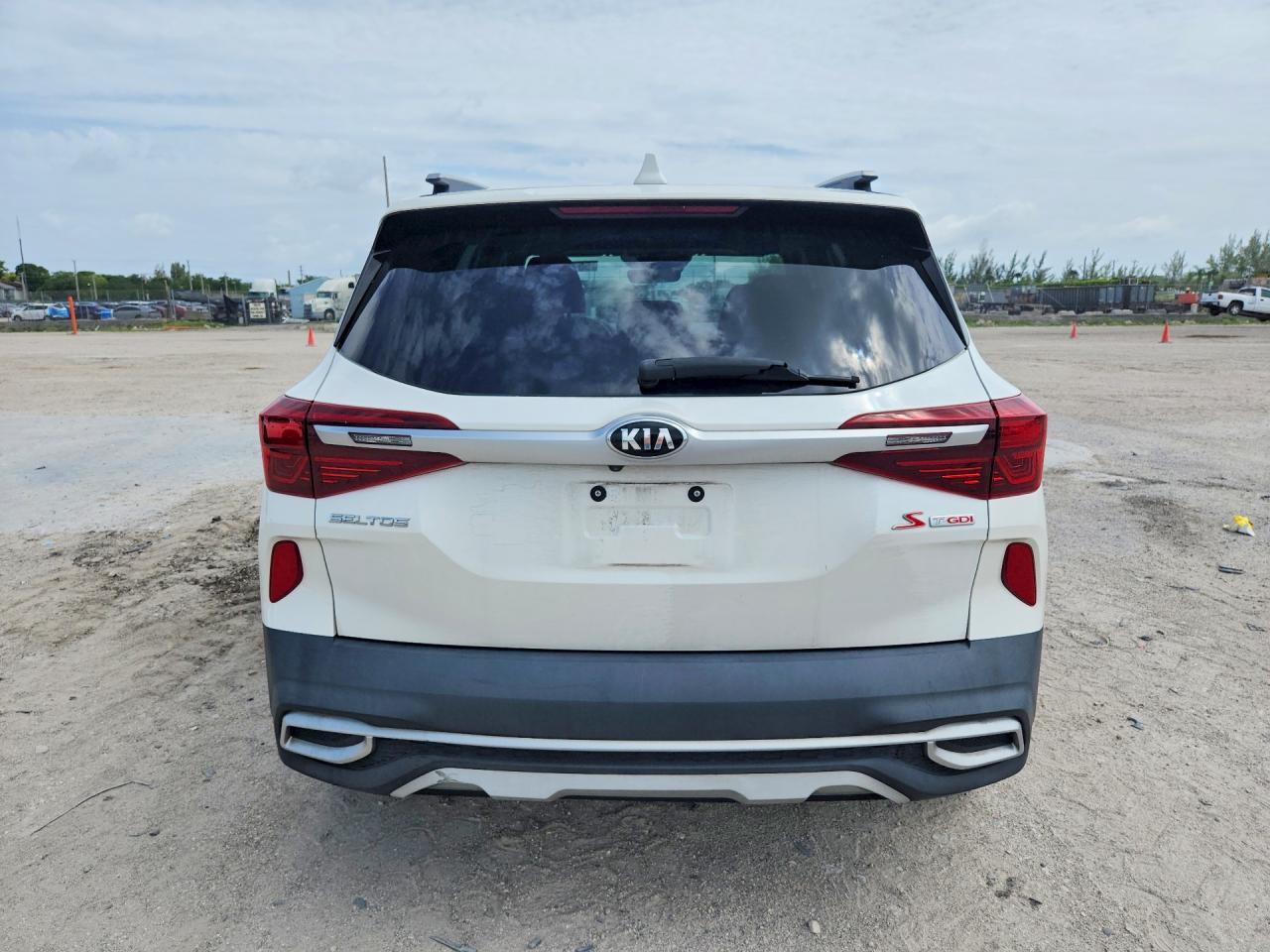 2021 Kia Seltos S - Фото 6