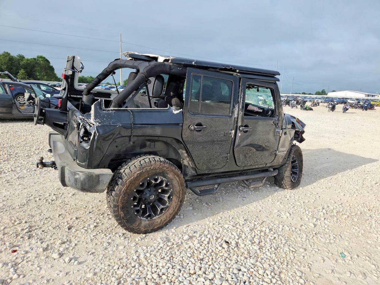 2015 Jeep Wrangler Unlimited Sport - Image 3