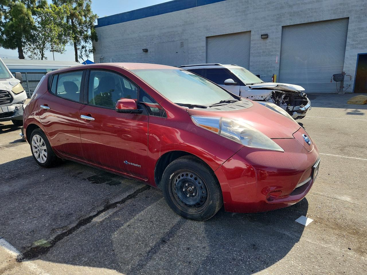 2013 Nissan Leaf S - Image 4