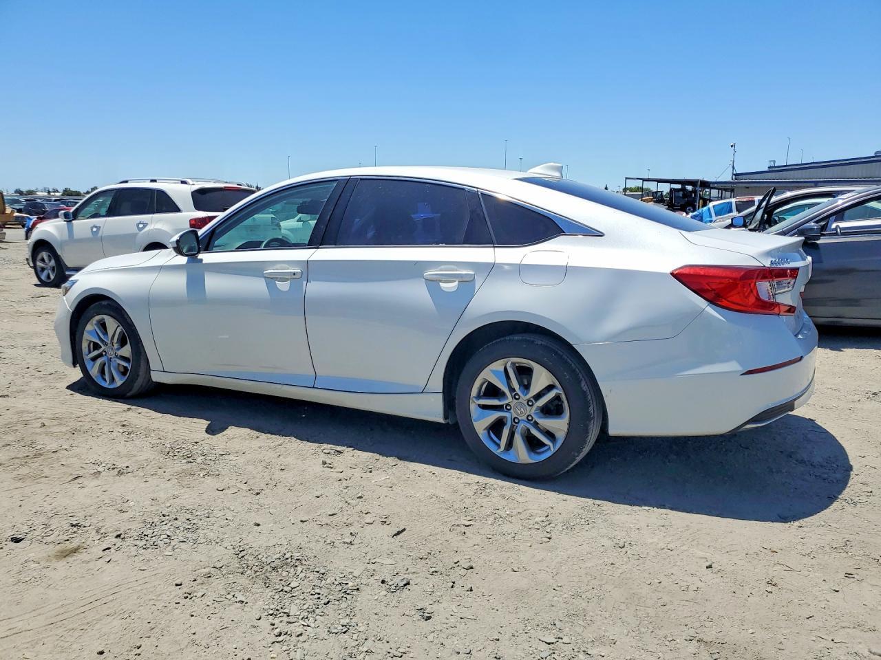 2019 Honda Accord Lx - Фото 2