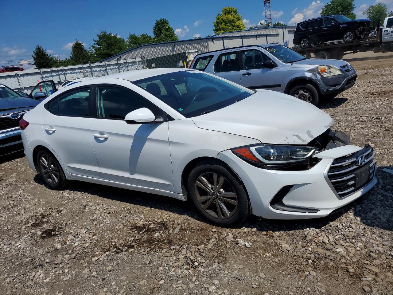 2018 Hyundai Elantra Sel - Фото 4