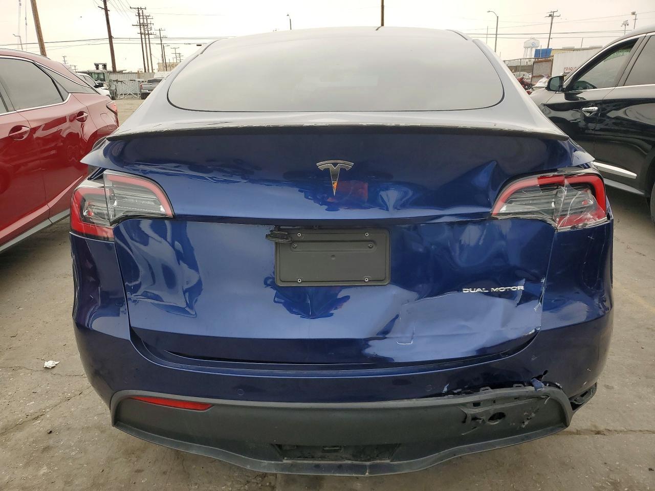 2022 Tesla Model Y - Image 6