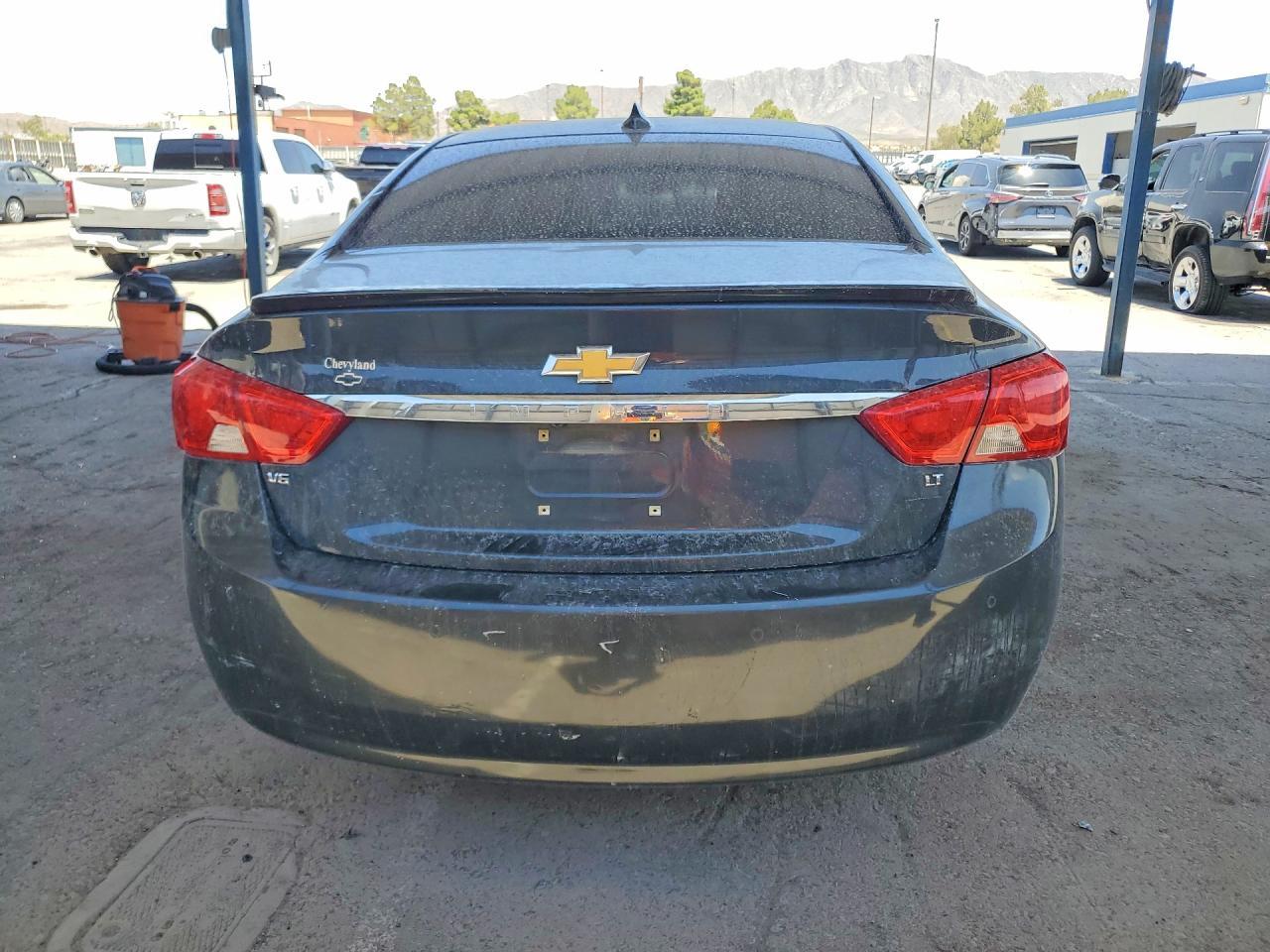 2015 Chevrolet Impala - Image 6