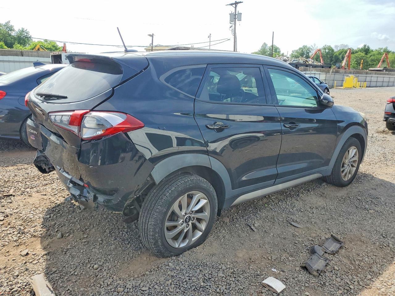 2017 Hyundai Tucson Se - Фото 3