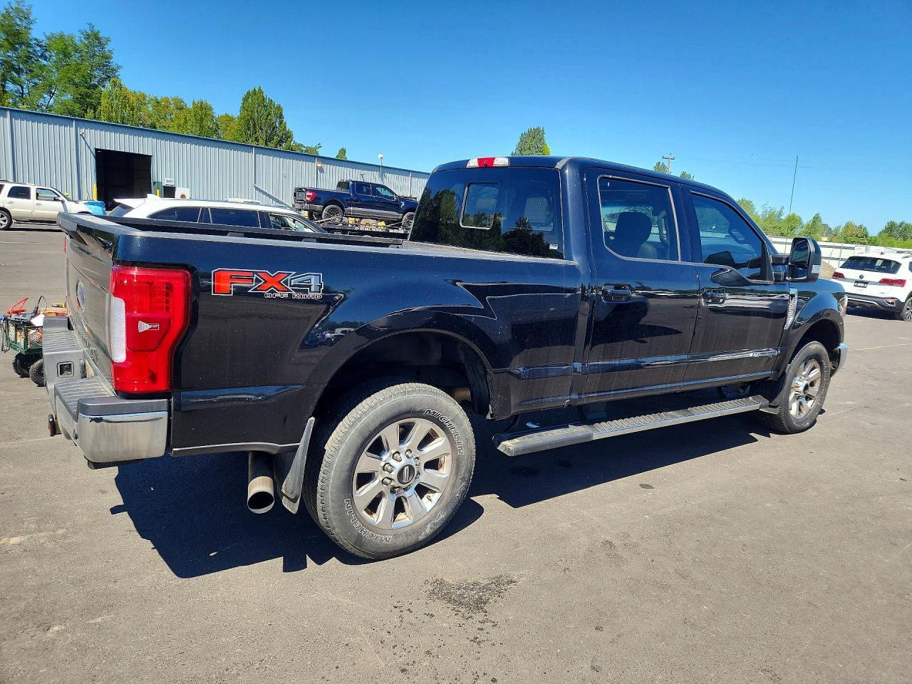2017 Ford F250 Super Duty - Image 3